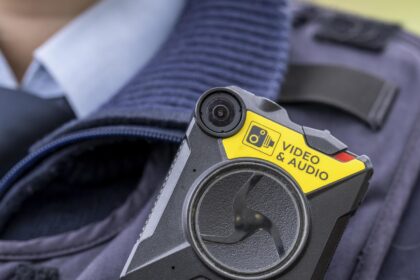 comisarii garzii de mediu obligati sa poarte bodycam ministrul diana buzoianu adica normalitate 69c2546d85895