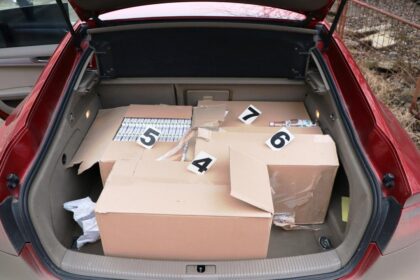 contrabanda la vama in doua stiluri ingeniozitate la radauti prut zero subtilitate la iasi 69a75721e1914