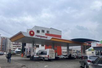 controale in lant la statiile de carburanti din iasi protectia consumatorului a gasit nereguli la majoritatea operatorilor amenzi de aproape 50 000 lei 69bca77b04416
