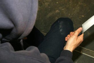 despagubiri de 6066 lei dupa o tentativa de omor inculpatul nu si a angajat avocat ca sa primeasca un alt termen 69abf33f6427a