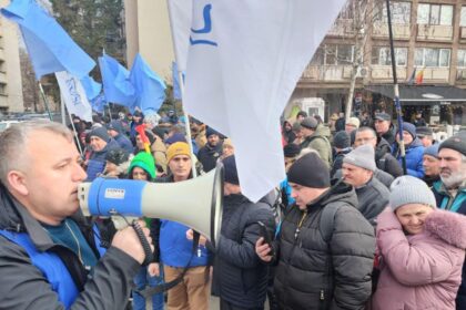 doi investitori importanti s ar arata interesati de santierul naval mangalia anunt dupa discutiile cu ministrul economiei 69a58745b343d