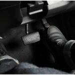 dosar rarisim la iasi folosirea masinii ca arma cinci ani de inchisoare pentru ieseanul care a vrut sa ucida calcand cu masina barbatul ce sarise in ajutorul iubitei 69bb4ee25998e