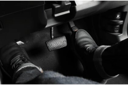 dosar rarisim la iasi folosirea masinii ca arma cinci ani de inchisoare pentru ieseanul care a vrut sa ucida calcand cu masina barbatul ce sarise in ajutorul iubitei 69bb4ee25998e