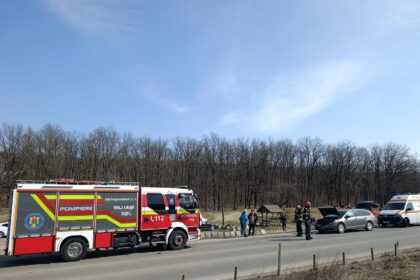 doua persoane au fost ranite intr un accident rutier petrecut in municipiul iasi 69b69e6841a37
