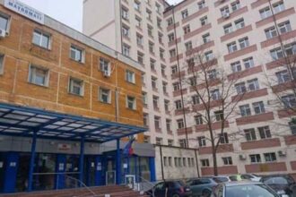 elev de 14 ani din botosani mort dupa ce i s a facut rau la scoala cauza decesului stabilita in ancheta 69a703ef65a9b