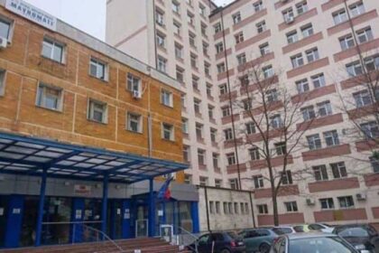 elev de 14 ani din botosani mort dupa ce i s a facut rau la scoala cauza decesului stabilita in ancheta 69a703ef65a9b