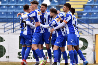 fotbal politehnica arbitru pentru play off iasul se dueleaza cu o castigatoare a cupei campionilor europeni la caderea de cortina a sezonului regulat 69b4cc7873051