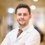 management chirurgical avansat al unei pseudartroze de femur proximal la arcadia 69a4020754abb