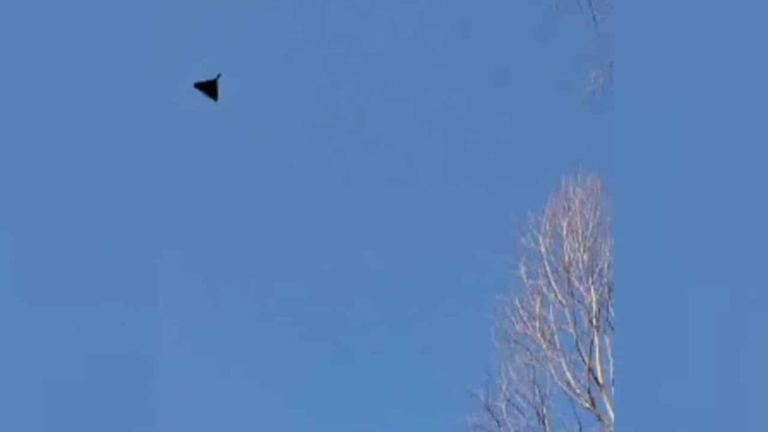 mesaj ro alert in tulcea exista posibilitatea caderii de obiecte din spatiul aerian 69c080ed07427