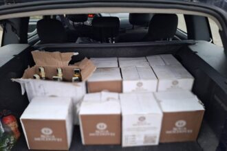 microbuze pline cu coniac fara documente oprite in trafic de politistii de frontiera din botosani 69bd1589ad6f9