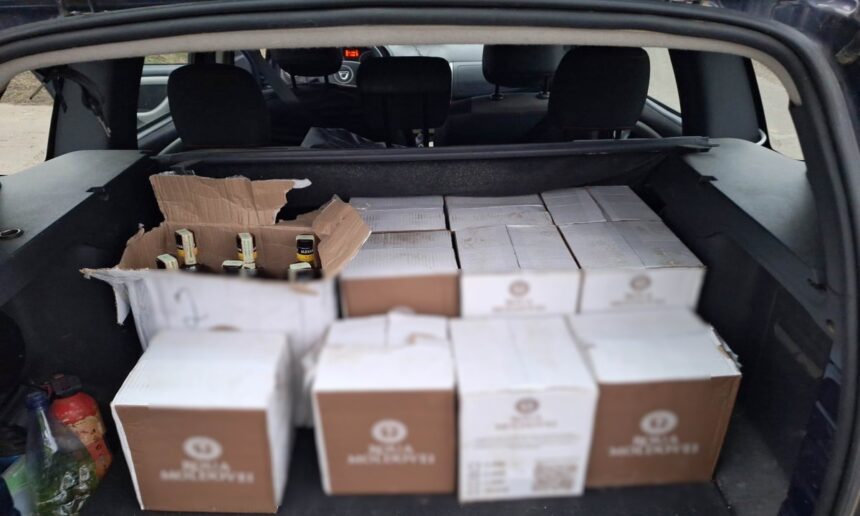 microbuze pline cu coniac fara documente oprite in trafic de politistii de frontiera din botosani 69bd1589ad6f9