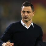 mirel radoi este noul antrenor al fcsb antrenorul intampinat de fani la baza din berceni 69affdfbadc75
