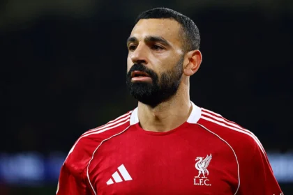 mohamed salah va parasi liverpool la sfarsitul sezonului dupa noua ani in tricoul cormoranilor 69c2ee09e4bd3