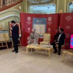 noua fata a operei din iasi la 70 de ani sigla cu elemente mitologice si istorice afise inspirate din anii 50 69b225f3a0a5b