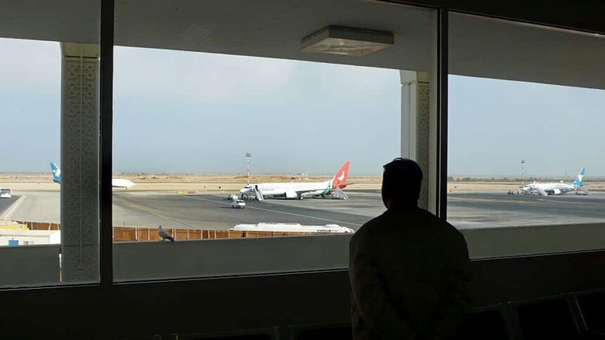 o agentie privata repatriaza 369 de turisti romani blocati in eau cu doua zboruri speciale suporta si costurile 69ad4a90d8206