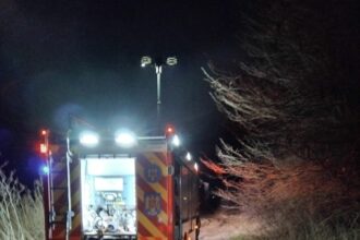 ore intregi de lupta cu flacarile izbucnite la un depozit de furaje 69b4ffa8293a6