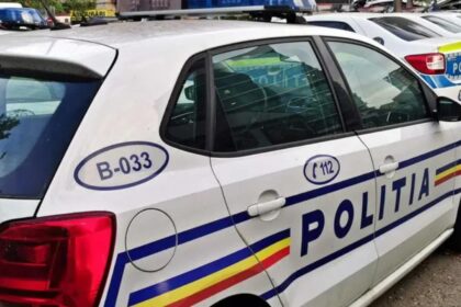 parinti acuzati ca si au obligat copiii sa cerseasca in capitala doi complici plasati sub control judiciar banii ajungeau la jocuri de noroc alcool si tigari 69a6f7345f2c5