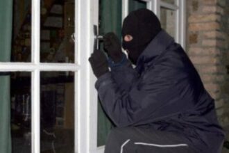 pedeapsa mai blanda pentru angelin spargator din iasi specializat pe restaurante motivatia judecatorului furtul prin efractie e una furtul prin escaladare e alta 69a4e8e70362c