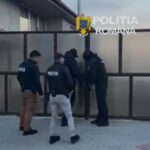 perchezitii de amploare in brasov si mures mai multe persoane suspectate de furt de motorina de pe un santier feroviar 69c5020ce76aa