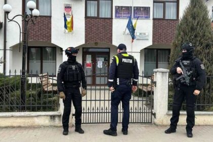 perchezitii la primaria orasului stefanesti intr un dosar de contrabanda fals intelectual si sustragerea sau distrugerea de probe 69c63aee5b1df