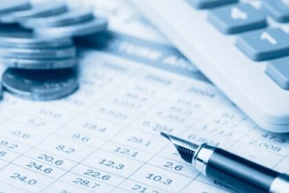 primarul si cl impart ilegal favoruri de zeci de mii de lei iar cand curtea de conturi ii prinde dau vina pe un referent clasa iii acarul paun perfect caz petrecut in judetul iasi 69c48cd551f94