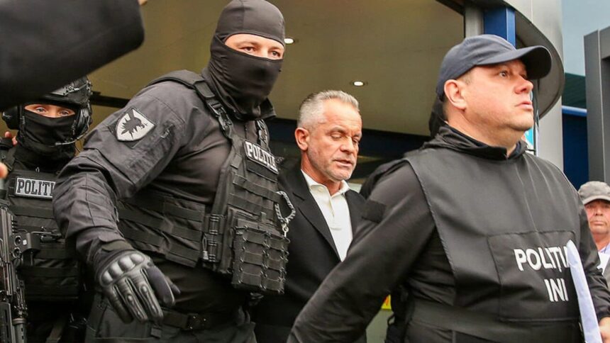 procurorii cer 25 de ani de inchisoare pentru vladimir plahotniuc judecat pentru delapidarea unui miliard de dolari 69c16feeb719d
