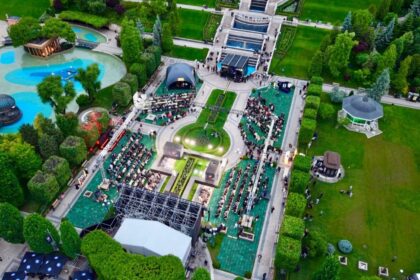 romanian fashion week 2026 organizat sub inaltul patronaj al administratiei prezidentiale cel mai asteptat catwalk va avea loc si in acest an la palas 69c6aa476ad8b