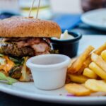 romanii mai traiesc doar 13 ani de viata sanatoasa dupa 50 de ani ocde recomanda taxe mai mari pentru alimentele nesanatoase 69ba9b86a9270