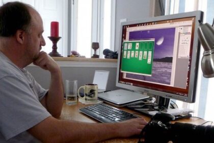 s ar putea ca jumatate din serviciile primariilor din tara sa fie centralizate ceea ce ar aduce economii uriase la buget vor mai fi dati oameni afara 69b9fd644ce59