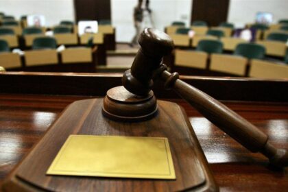 scandalul juridic al stemei comunei iesene dumesti rasuna pana la timisoara un proces dintre o arhitecta si primarie a fost castigat de prima 69acd562c1c6a