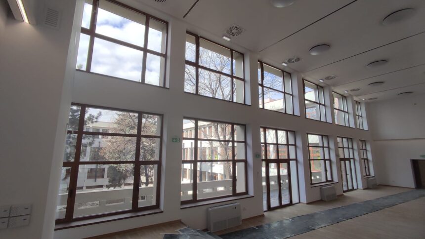 se inchide santierul de la casa patrata renovarea cladirii este gata 69c11a724b28f