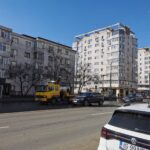 se pregateste banda unica pe soseaua pacurari primarul promite ca va face sa dispara anul acesta masinile parcate pe aceasta artera 69a7886677763