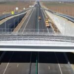 seful cnair lucrarile pe sectorul adjud racaciuni al a7 a depasit 90 circulatia va fi deschisa pana la finalul lunii august 69b15eade5744