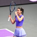 sorana cirstea isi continua parcursul la miami a invins o pe favorita 21 si este in optimi cine ii va fi adversara 69bf9b41321e7