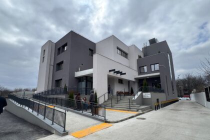 sunt uimit cum de la acea cladire chinuita comunista am ajuns in prezent la acest nivel un nou ambulatoriu la spitalul parhon din copou 69c733656f21c