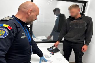 tanar cu identitate belgiana falsa oprit pe aeroportul iasi dupa un control aleatoriu 69b0c657991a8