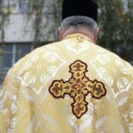 tepe in numele domnului preot iesean pacalit cu 43 000 lei cu ajutorul unei povesti lacrimogene inventate escrocul are la activ peste 100 de pacaliti multi fiind preoti 69af8a0357c4a