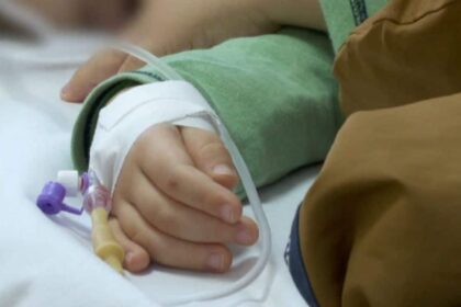 trei frati din iasi de 1 3 si 5 ani suspecti de malarie se intorsesera recent dintr o vacanta in africa 69c177048c88c 1