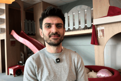 tudor apavaloaie a deschis cu sotia sa andreea o cafenea cu un loc de joaca un concept unic in iasi oamenii vin aici ca la rasfat 69aa1c4db79bf