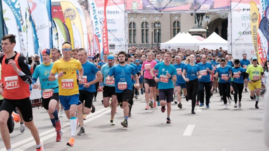 ultimele zile de inscriere la semimaraton iasi aproximativ 4 000 de alergatori sunt asteptati la linia de start 69c736ee3bfab