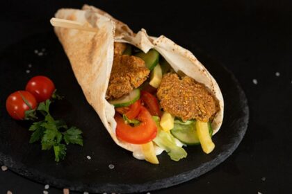 umbra lui dumnezeu la fast food urile din iasi care din aceste localuri au meniuri de post unde poti manca rapid si ieftin in aceasta perioada 69b76bf344810