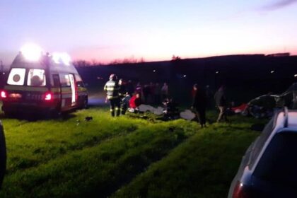 un barbat de 52 de ani si o femeie de 19 ani au murit dupa prabusirea unei parapante cu motor in bihor 69b7466f772c6
