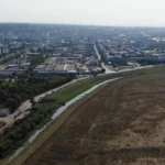 un bloc cu 28 de etaje intr un capat al iasului locatarii din zona nici nu vor sa auda 69c37e3382884