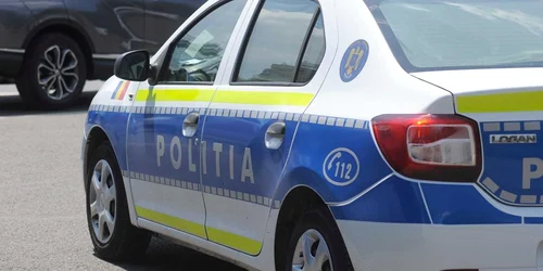 un individ care a batut un politist pe strada a fost bagat la racoare pentru 30 de zile 69afd5b436f91 1