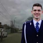 un politist aflat in timpul liber a prins doi hoti care fugeau cu biciclete de 9 000 de euro video 69bc4f7a8727e