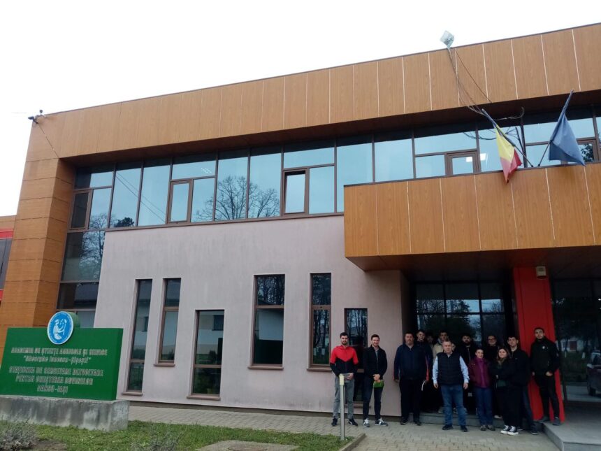 unicul curs de insamantari artificiale la animale din moldova iasul devine centru national pentru formarea specialistilor in zootehnie 69c6fb21a5234