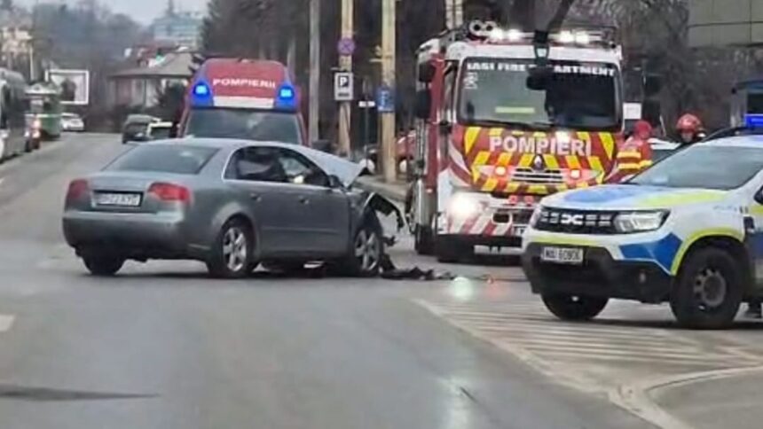 video accident la intersectia de la hala centrala din iasi doua masini s au tamponat 69a591a07b5c2