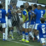 video haos pe teren in brazilia o finala s a transformat intr o bataie generala cu 23 de eliminari 69ae8ee0e5107