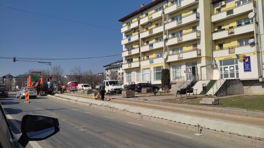 video trafic ingreunat in podu iloaiei din cauza lucrarilor la pista de biciclete 69b52b5611009