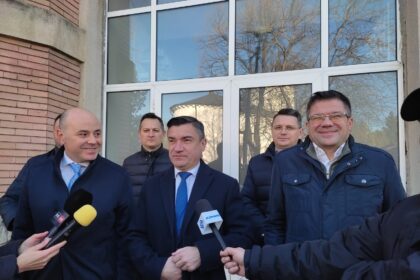 cat de adanc vor musca disponibilizarile la primaria iasi si la prefectura consiliul judetean scapa de reducerea personalului 69d6fad24a8fc